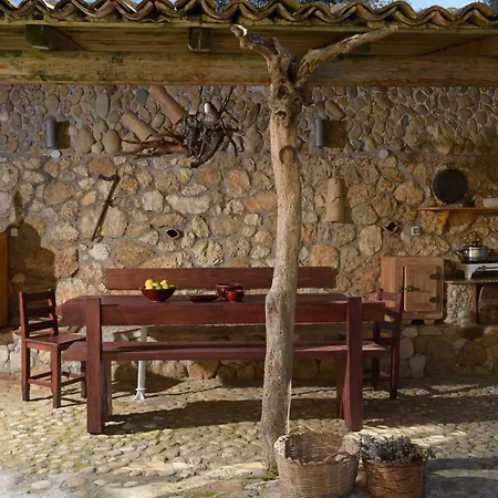 Ferienhaus Glavounos House *